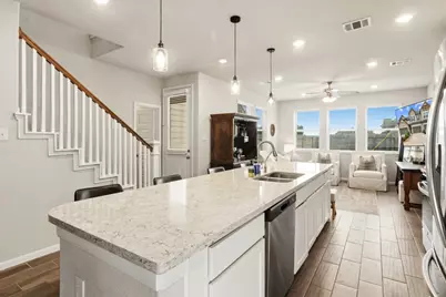 7305 Hinsdale Drive, Pasadena, TX 77505 - Photo 9
