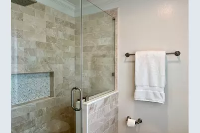 550 Pompano Street, Bayou Vista, TX 77563 - Photo 19