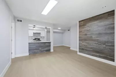 9350 Country Creek Drive #41, Houston, TX 77036 - Photo 5