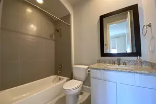 2711 Cohn Arbor Ln, Houston, TX 77007 - Photo 37