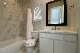 2711 Cohn Arbor Ln, Houston, TX 77007 - Photo 9
