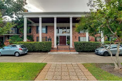 2822 Briarhurst Drive #43, Houston, TX 77057 - Photo 13