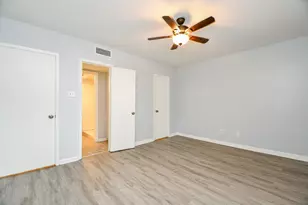 2822 Briarhurst Dr, Houston, TX 77057 - Photo 7