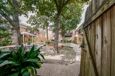 2822 Briarhurst Drive #43, Houston, TX 77057 - Photo 11