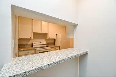 2822 Briarhurst Drive #43, Houston, TX 77057 - Photo 5