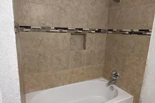 1050 Boyd St, Beaumont, TX 77705 - Photo 9