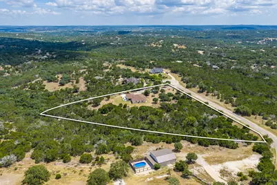 244 Genesis Trail S Drive, Kerrville, TX 78028 - Photo 5