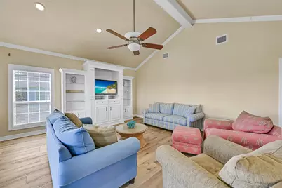 22329 Vista Del Mar, Galveston, TX 77554 - Photo 11