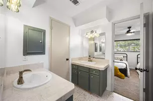 2103 River Falls Dr, Houston, TX 77339 - Photo 25