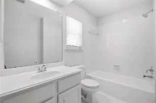 4415 Towering Oak Ct, Houston, TX 77059 - Photo 23