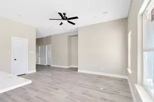 410 Rd 7000, Cleveland, TX 77327 - Photo 19
