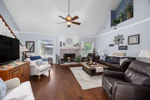 1002 Millstone Ct, Sugar Land, TX 77498 - Photo 9