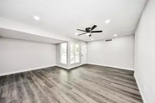 781 Country Pl Dr, Houston, TX 77079 - Photo 23