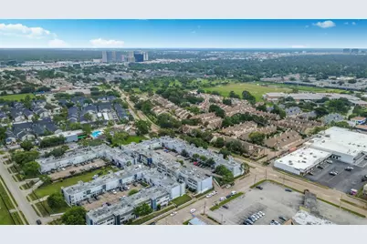 781 Country Place Drive #1017, Houston, TX 77079 - Photo 31