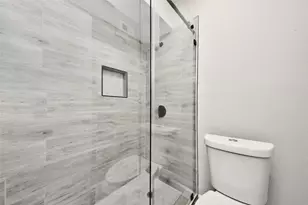 781 Country Pl Dr, Houston, TX 77079 - Photo 25