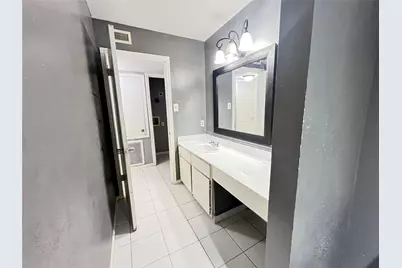 10211 Sugar Branch Drive #411, Houston, TX 77036 - Photo 7