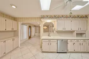 8805 Lakeshore Dr, Montgomery, TX 77316 - Photo 23