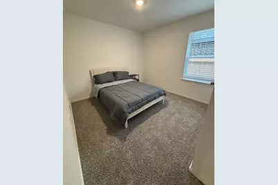 4915 Oakwood Drive, Fresno, TX 77545 - Photo 11