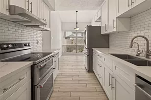 12625 Memorial Dr, Houston, TX 77024 - Photo 19