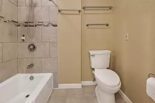 12625 Memorial Dr, Houston, TX 77024 - Photo 27