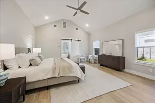 4130 Woodfin St, Houston, TX 77025 - Photo 15
