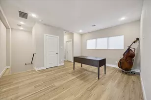 4130 Woodfin St, Houston, TX 77025 - Photo 21
