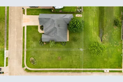 112 Washington Avenue, Clute, TX 77531 - Photo 43