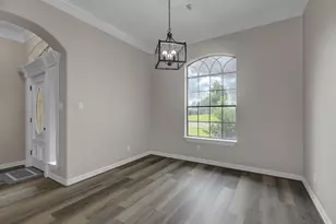 112 Washington Ave, Clute, TX 77531 - Photo 9