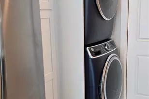 1403 Bramblebury Dr, Sugar Land, TX 77498 - Photo 7