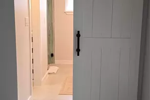 1403 Bramblebury Dr, Sugar Land, TX 77498 - Photo 11