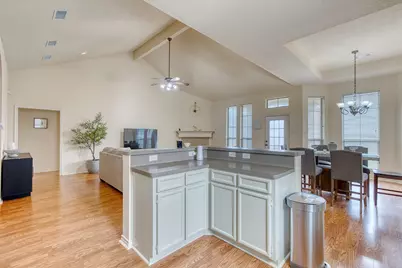 5710 Lori Lane, Beaumont, TX 77713 - Photo 17