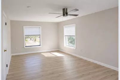 5315 Bayway Drive, Baytown, TX 77520 - Photo 15