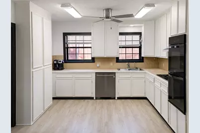 5315 Bayway Drive, Baytown, TX 77520 - Photo 7