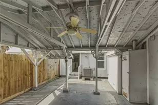 5515 Avenue R, Galveston, TX 77551 - Photo 21