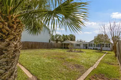 5515 Avenue R, Galveston, TX 77551 - Photo 23