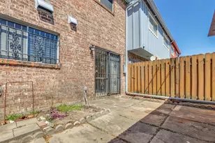 2200 Triway Ln, Houston, TX 77043 - Photo 23