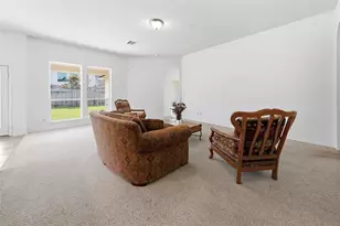 15830 Magnolia Shores Ln, Houston, TX 77044 - Photo 9