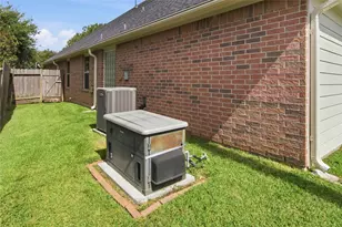 15830 Magnolia Shores Ln, Houston, TX 77044 - Photo 31