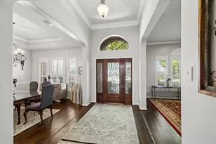 803 Woodcrest Dr, Friendswood, TX 77546 - Photo 3