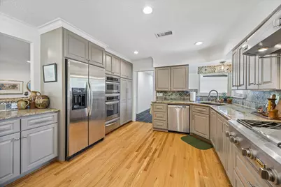 3511 S Braeswood Boulevard, Houston, TX 77025 - Photo 15