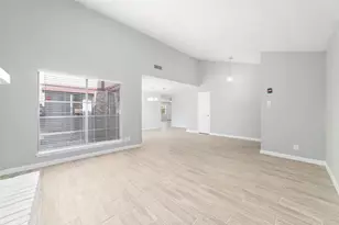 10522 Northview Dr, Houston, TX 77086 - Photo 9