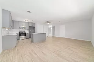 10522 Northview Dr, Houston, TX 77086 - Photo 15