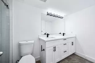 3900 Woodchase Dr Dr, Houston, TX 77042 - Photo 17