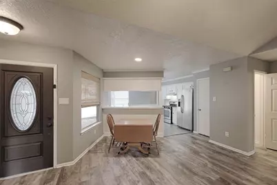 147 Thunderbird Drive, Conroe, TX 77304 - Photo 9