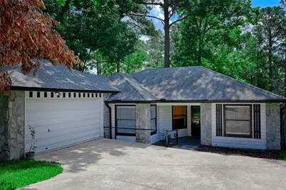 147 Thunderbird Drive, Conroe, TX 77304 - Photo 3