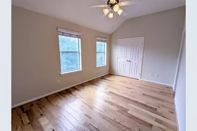 830 E Heights Hollow Ln, Houston, TX 77007 - Photo 19