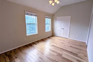 830 E Heights Hollow Ln, Houston, TX 77007 - Photo 19