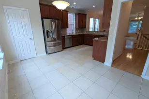 830 E Heights Hollow Ln, Houston, TX 77007 - Photo 13