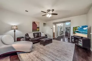 6702 Springcrest Dr, Sugar Land, TX 77479 - Photo 5