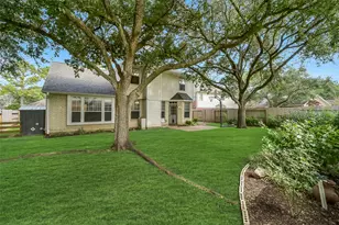 6702 Springcrest Dr, Sugar Land, TX 77479 - Photo 27
